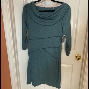Athleta dress